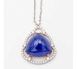 Girocollo pendente tanzanite cabochon e diamanti in oro 18Kt