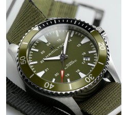 Hamilton khaki navy scuba quartz 37mm H82241961