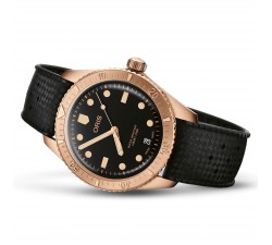 Oris Divers sixty five date cotton candy sepia 01 733 7771 3154-07 4 19 18BR