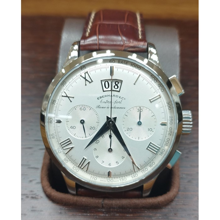 Eberhard & Co. Extra-Fort Grand Date Roue a Colonne 31146