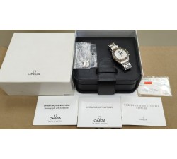 Omega Speedmaster Moonphase 42 mm – Ref. 3575.20.00 (Secondo Polso Completo di Scatola e Garanzia)