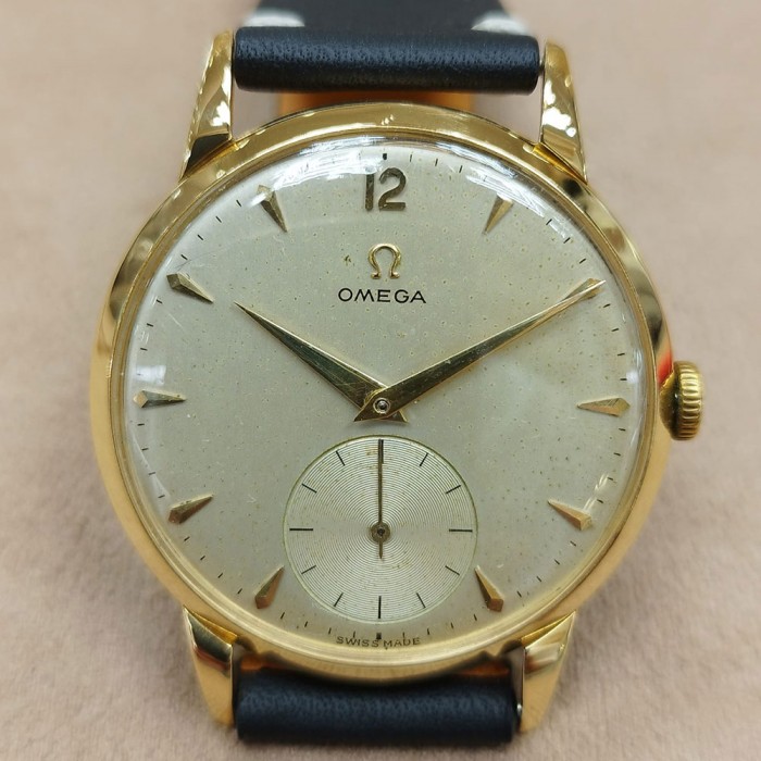 Omega Classic Small Second 18kt Yellow Gold – Ref. 2685 (Vintage, Secondo Polso)