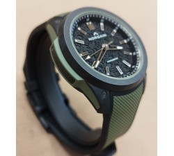 Norqain Wild ONE 42 Khaki NNQ3000QBK1A/B002 – Orologio mai indossato con garanzia