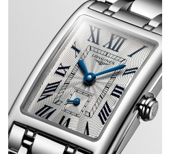 Longines DolceVita dettaglio cassa rettangolare