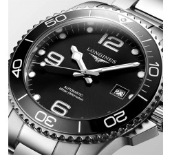 Longines HydroConquest dettaglio lunetta ceramica nera
