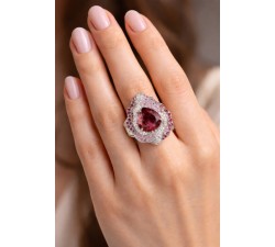 Anello in Oro Bianco con Rubellite a Goccia, Diamanti e Zaffiri Rosa - DIENNECI GIOIELLI