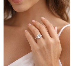 Anello Solitario con Diamante 2,36 ct Oro Bianco 18 kt - DIENNECI GIOIELLI