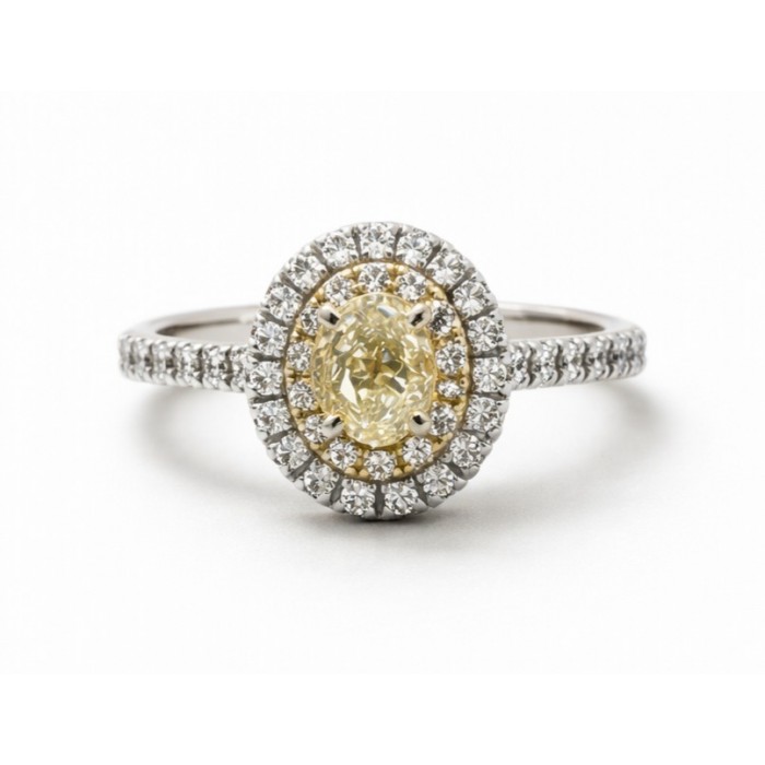 Anello diamante giallo ovale con contorno diamanti in oro 18Kt - DIENNECI GIOIELLI