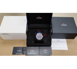Tudor Pelagos FXD “Alinghi Red Bull Racing Edition” Ref. M25707KN-0001 – Nuovo, Full Set