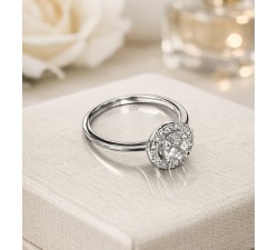 Anello Oro Bianco 18kt con Diamante 0,50 ct F SI1 Certificato HRD e Contorno 0,16 ct - DIENNECI GIOIELLI