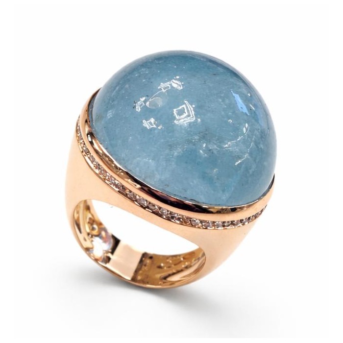 Anello Oro Rosa 18kt con Acquamarina Milk Cabochon 52,25 ct e Giro Diamanti 0,30 ct - DIENNECI GIOIELLI