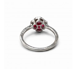 Anello a Fiore in Oro Bianco 18 kt con Rubini ct 1,06 e Diamanti ct 0,25 - DIENNECI GIOIELLI