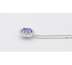 Girocollo pendente tanzanite e diamanti Ct. 0,13 in oro bianco 18Kt