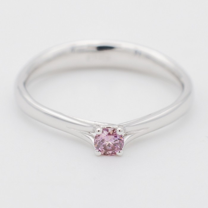 Anello solitario diamante rosa Ct. 0,10 in oro bianco 18Kt AD018