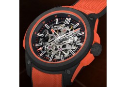 Norqain arriva da Dienneci Gioielli: orologi svizzeri per spiriti liberi